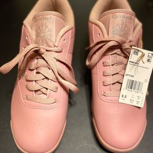Woman’s Pink Princess Reebok Tennis Shoes